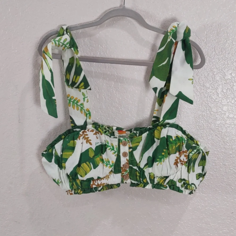 N/A stylish crop